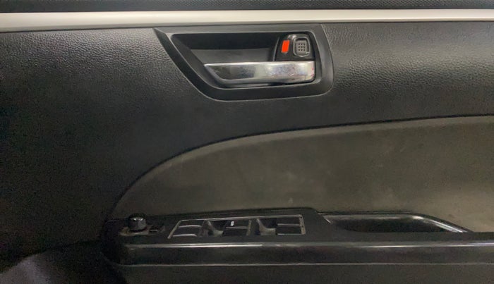 2015 Maruti Swift VXI, Petrol, Manual, 68,345 km, Driver Side Door Panels Control