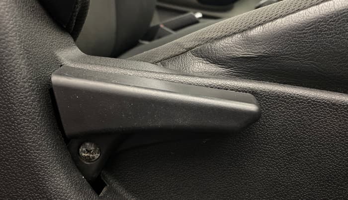 2019 Tata Tiago XT PETROL, Petrol, Manual, 1,03,955 km, Driver Side Adjustment Panel