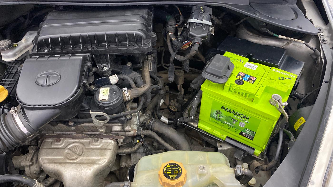 2019 Tata Tiago XT PETROL, Petrol, Manual, 1,03,955 km, Engine View - Left