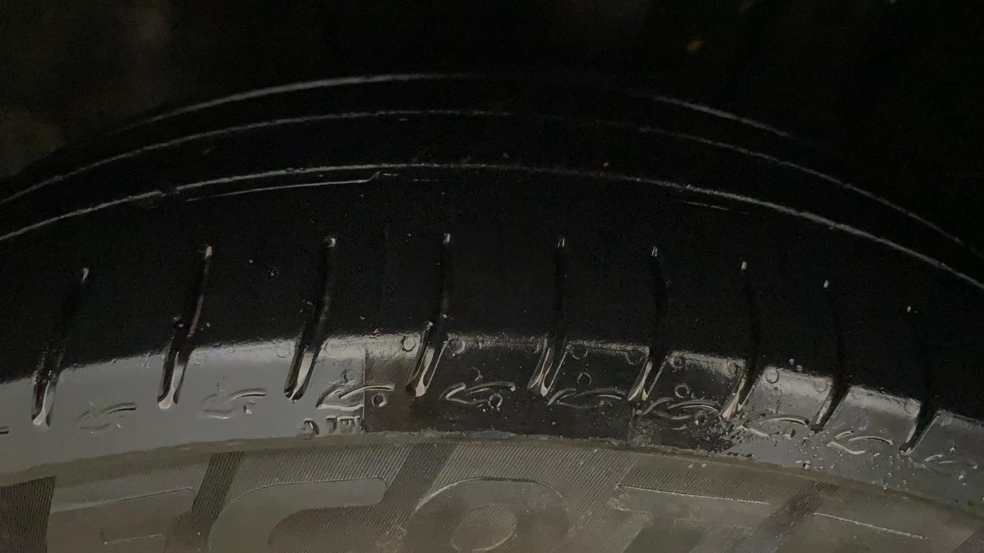 2024 Tata ALTROZ Racer R2, Petrol, Manual, 16,921 km, Left Front Tyre Tread