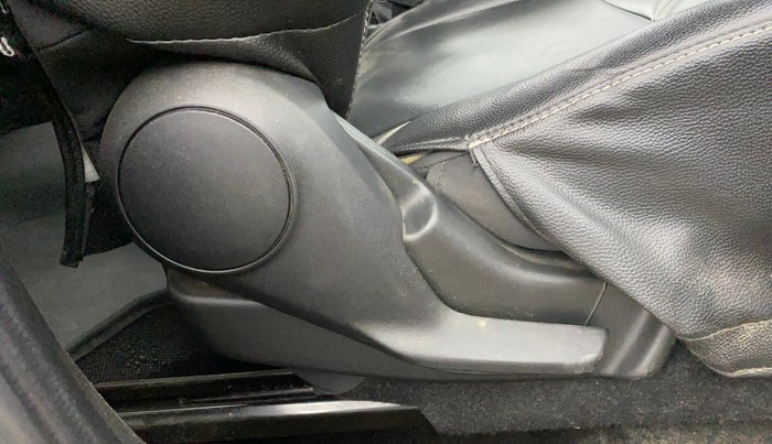 2019 Maruti Swift LXI, Petrol, Manual, 23,750 km, Driver Side Adjustment Panel