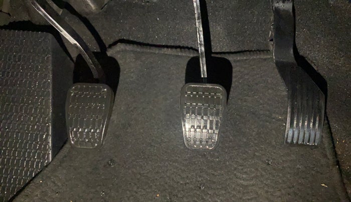 2022 Tata PUNCH ACCOMPLISHED MT, Petrol, Manual, 17,667 km, Pedals