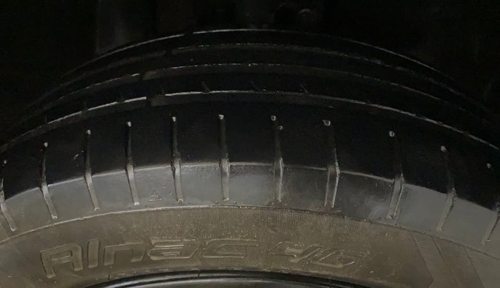 2022 Tata PUNCH ACCOMPLISHED MT, Petrol, Manual, 17,667 km, Right Front Tyre Tread