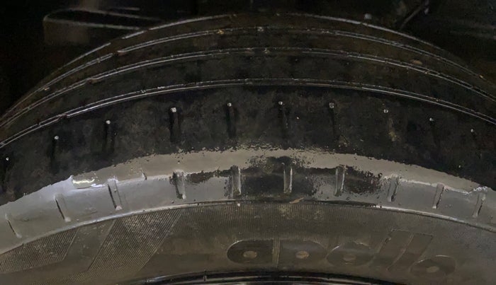 2022 Tata PUNCH ACCOMPLISHED MT, Petrol, Manual, 17,667 km, Right Rear Tyre Tread