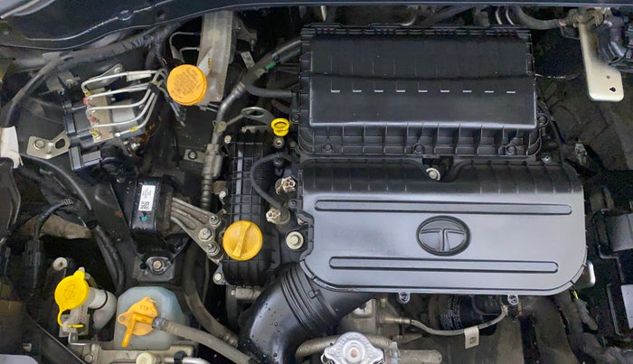 2022 Tata PUNCH ACCOMPLISHED MT, Petrol, Manual, 17,667 km, Engine View - Right