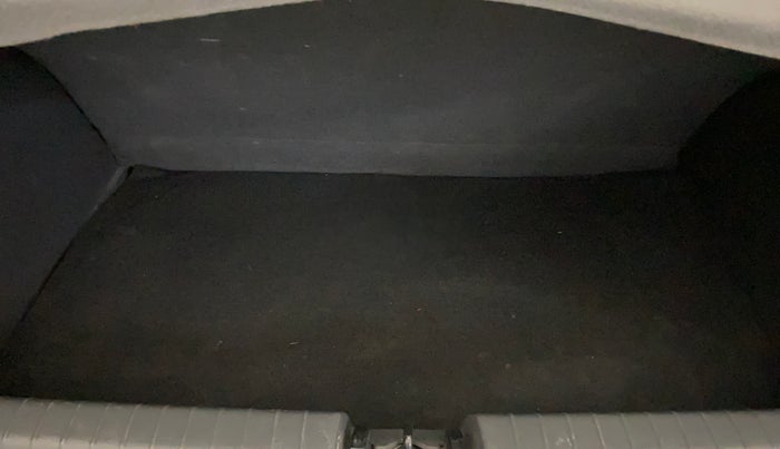 2021 Hyundai GRAND I10 NIOS SPORTZ AMT 1.2 KAPPA VTVT, Petrol, Automatic, 24,905 km, Boot Inside