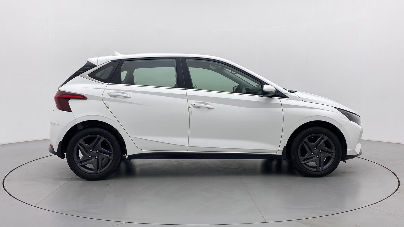 2021 Hyundai NEW I20 SPORTZ 1.2 MT, Petrol, Manual, 12,608 km, Right Side View