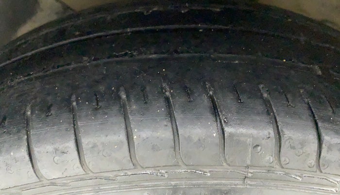 2018 Hyundai Elite i20 SPORTZ 1.2, Petrol, Manual, 42,122 km, Left Front Tyre Tread