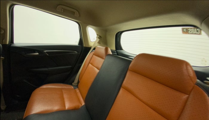 2015 Honda Jazz 1.2L I-VTEC V AT, Petrol, Automatic, 75,111 km, Right Side Rear Door Cabin