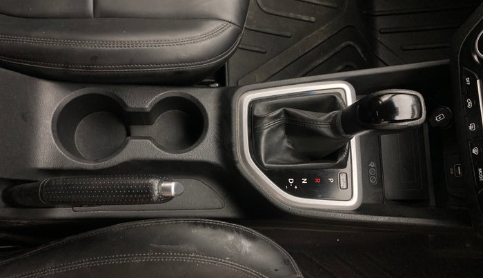 2018 Hyundai Creta SX AT 1.6 PETROL, Petrol, Automatic, 75,361 km, Gear Lever