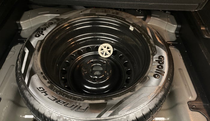 2018 Hyundai Creta SX AT 1.6 PETROL, Petrol, Automatic, 75,361 km, Spare Tyre