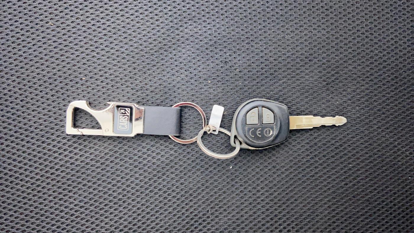 2018 Maruti Dzire VXI, Petrol, Manual, 10,225 km, Key Close-up