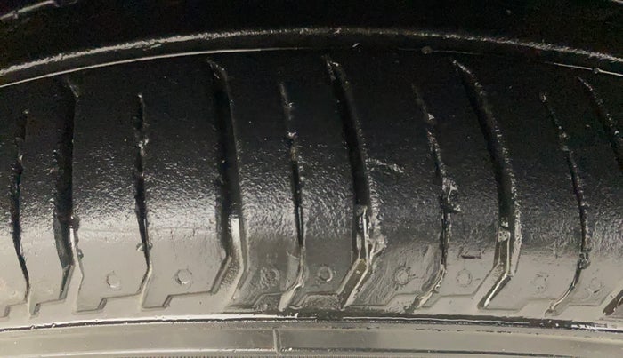 2023 Hyundai NEW I20 N LINE N8 1.0 TURBO DCT, Petrol, Automatic, 15,002 km, Right Front Tyre Tread