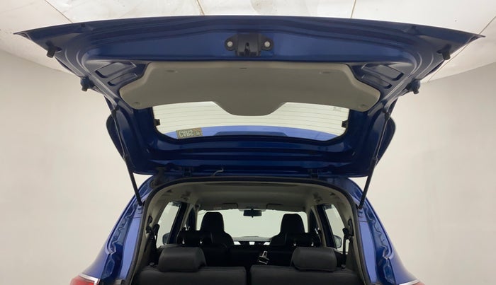 2021 Renault TRIBER RXZ AMT, Petrol, Automatic, 11,208 km, Boot Door Open