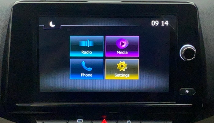 2021 Renault TRIBER RXZ AMT, Petrol, Automatic, 11,208 km, Infotainment System