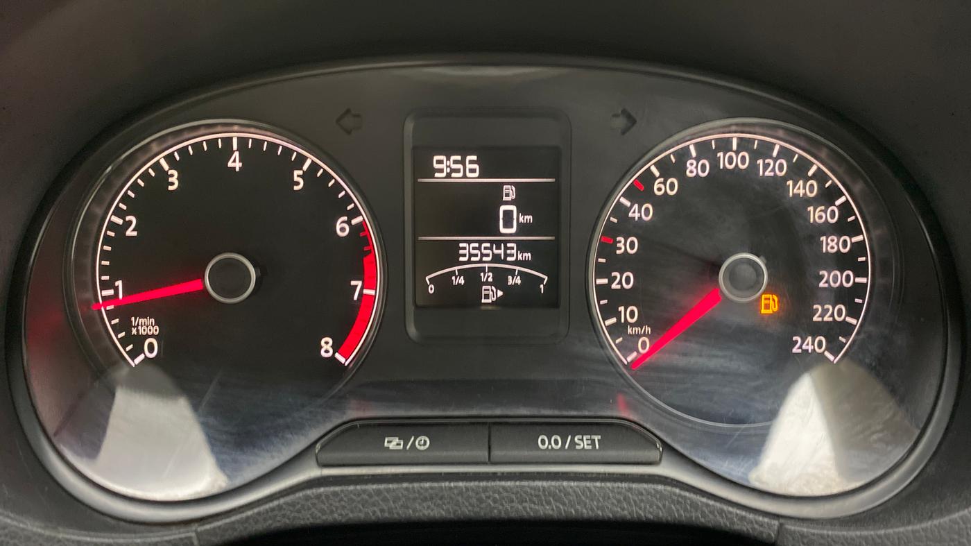 2017 Volkswagen Ameo COMFORTLINE 1.2, Petrol, Manual, 35,580 km, Odometer Image