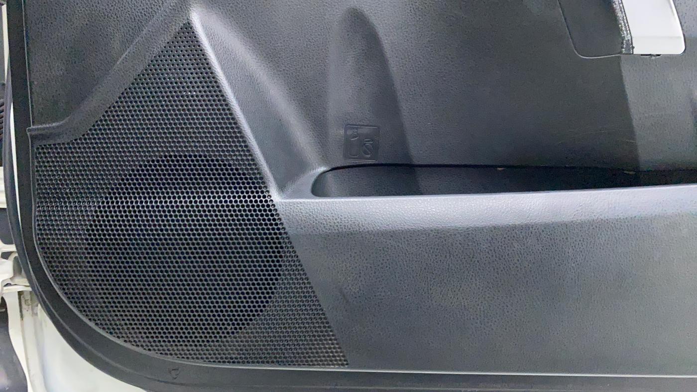 2018 Toyota Corolla Altis G, Petrol, Manual, 54,068 km, Speaker