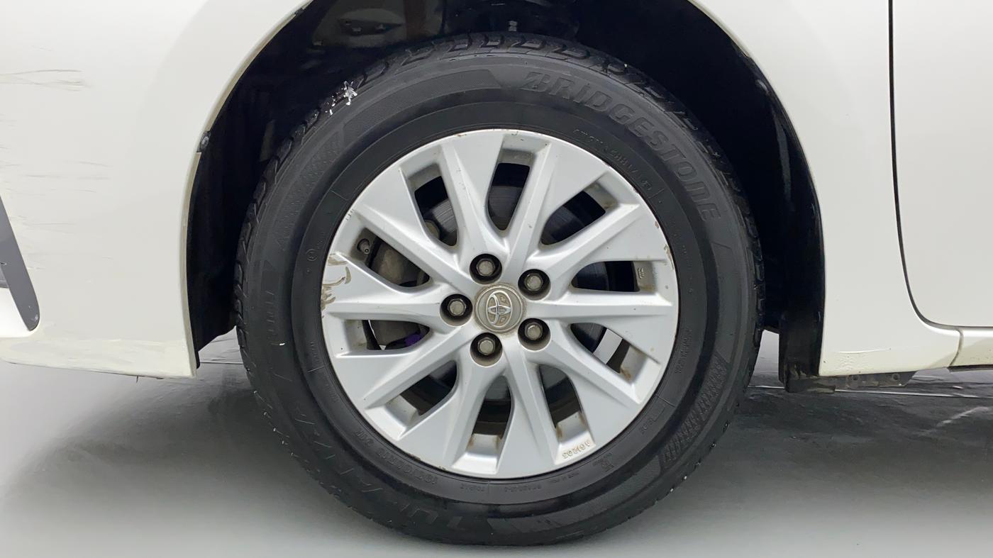 2018 Toyota Corolla Altis G, Petrol, Manual, 54,068 km, Left Front Wheel