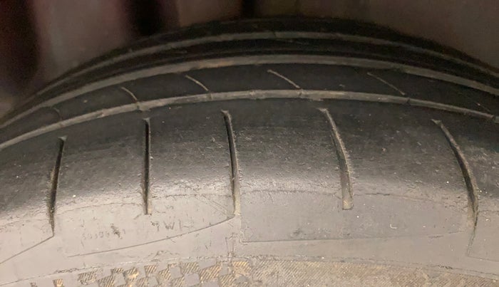 2016 Volkswagen Polo GT TSI AT, Petrol, Automatic, 97,773 km, Right Rear Tyre Tread