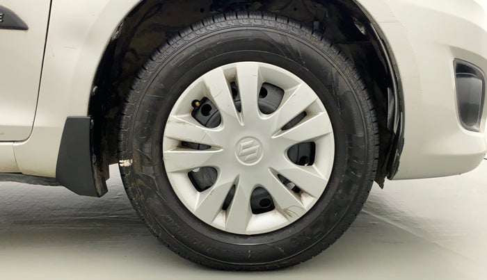2013 Maruti Swift Dzire VXI, Petrol, Manual, 59,301 km, Right Front Wheel