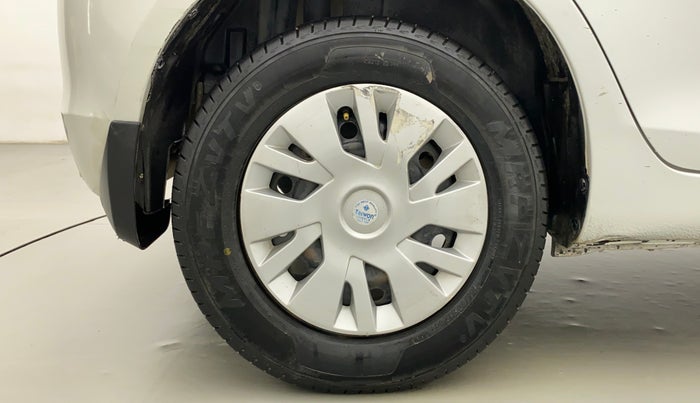 2016 Maruti Swift VXI, Petrol, Manual, 77,150 km, Right Rear Wheel