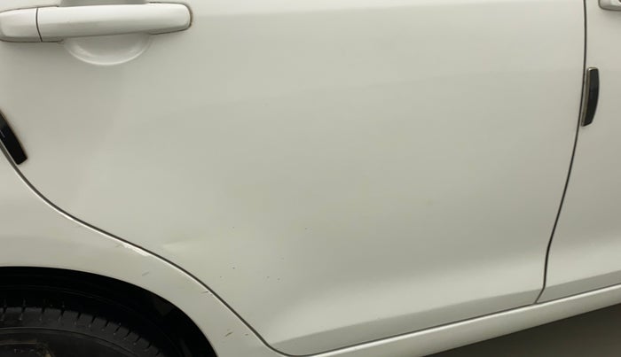 2016 Maruti Swift VXI, Petrol, Manual, 77,150 km, Right rear door - Slightly dented