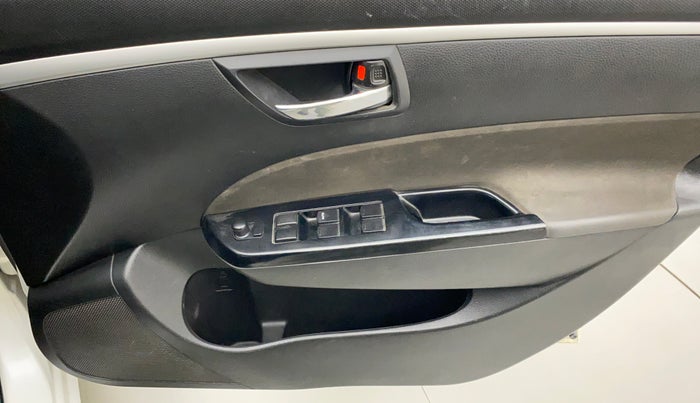 2016 Maruti Swift VXI, Petrol, Manual, 77,150 km, Driver Side Door Panels Control