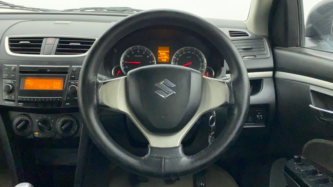 2016 Maruti Swift VXI, Petrol, Manual, 77,150 km, Steering Wheel Close Up