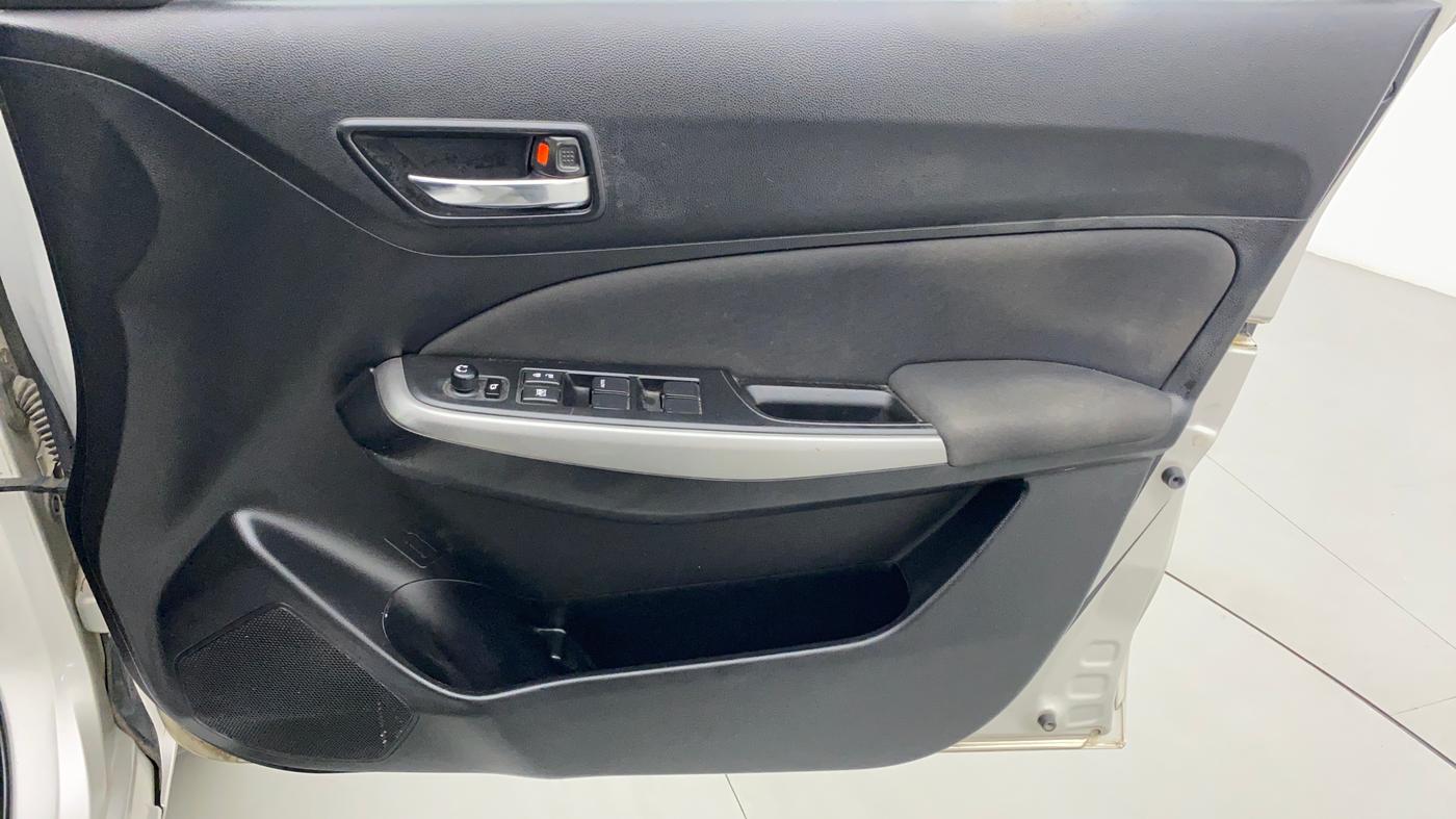 2018 Maruti Swift ZDI +, Diesel, Manual, 58,437 km, Driver Side Door Panels Control