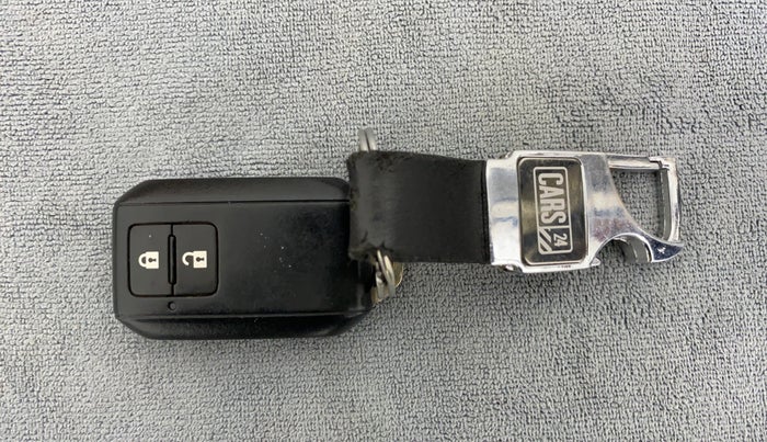 2018 Maruti Swift ZDI +, Diesel, Manual, 58,437 km, Key Close Up