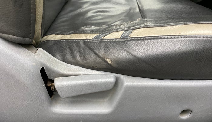 2012 Maruti Alto K10 VXI P, Petrol, Manual, 43,406 km, Driver Side Adjustment Panel