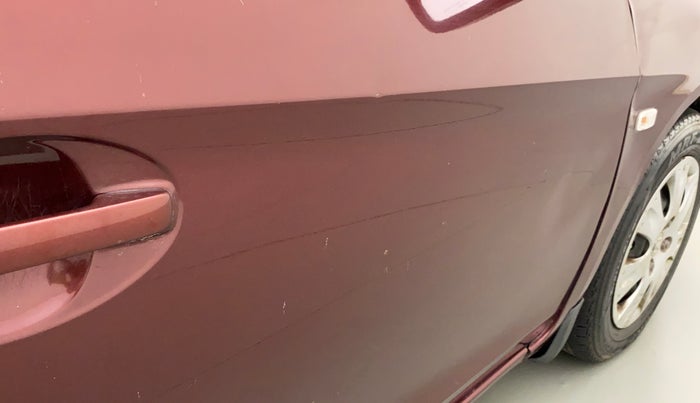 2014 Honda Amaze 1.2L I-VTEC S, Petrol, Manual, 79,963 km, Driver-side door - Slightly dented