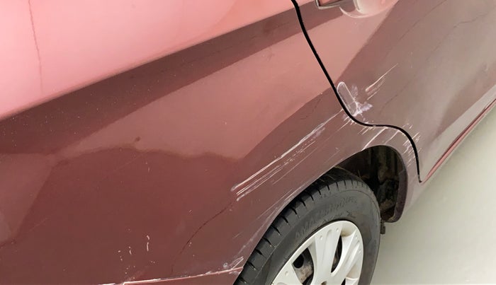 2014 Honda Amaze 1.2L I-VTEC S, Petrol, Manual, 79,963 km, Right quarter panel - Slightly dented