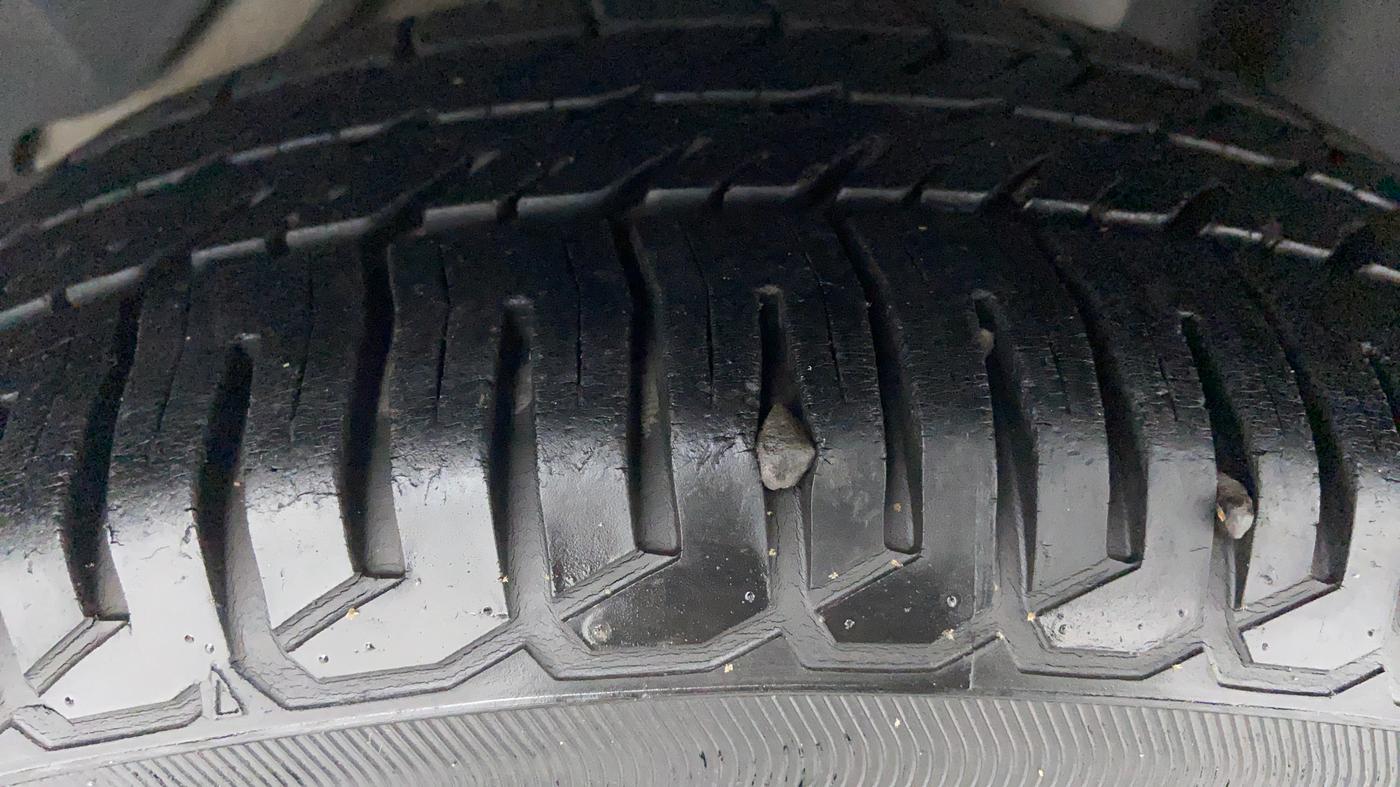 2016 Ford New Figo 1.2 TREND, Petrol, Manual, 20,012 km, Left Rear Tyre Tread