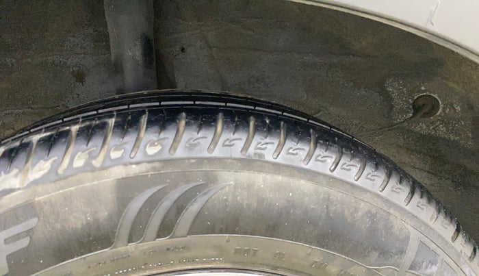 2020 KIA SONET HTX PLUS 1.0 IMT, Petrol, Manual, 22,802 km, Right Rear Tyre Tread