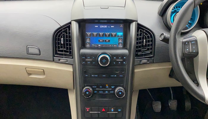 2017 Mahindra XUV500 W6, Diesel, Manual, 69,651 km, Air Conditioner