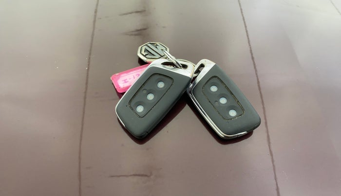 2020 MG HECTOR SHARP 1.5 DCT PETROL, Petrol, Automatic, 86,806 km, Key Close Up