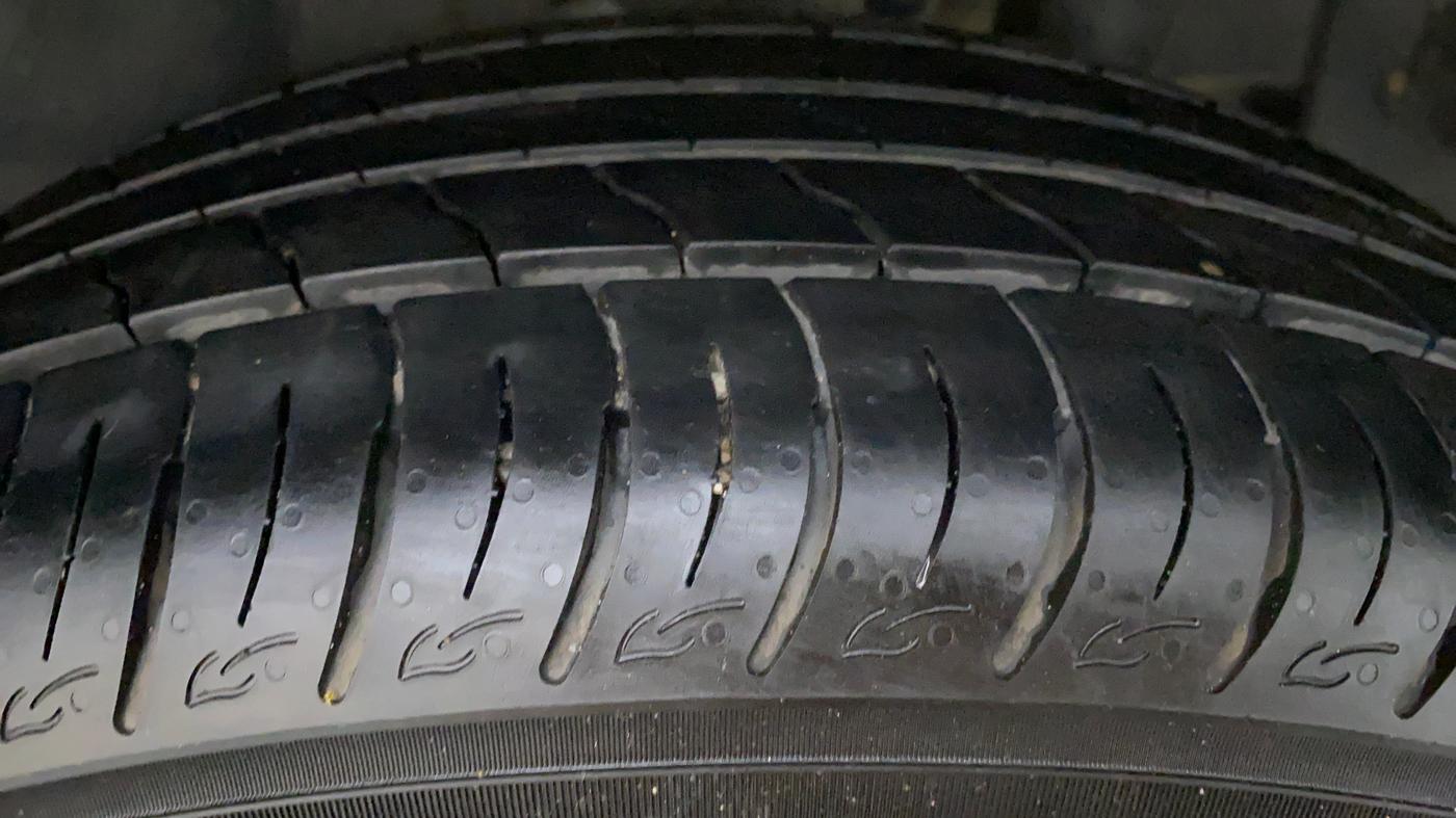 2021 Maruti Vitara Brezza VXI, Petrol, Manual, 10,870 km, Left Rear Tyre Tread