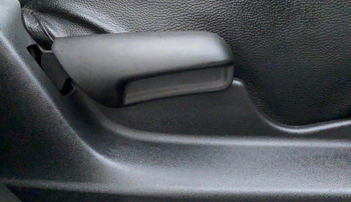 2021 Maruti Vitara Brezza VXI, Petrol, Manual, 10,870 km, Driver Side Adjustment Panel