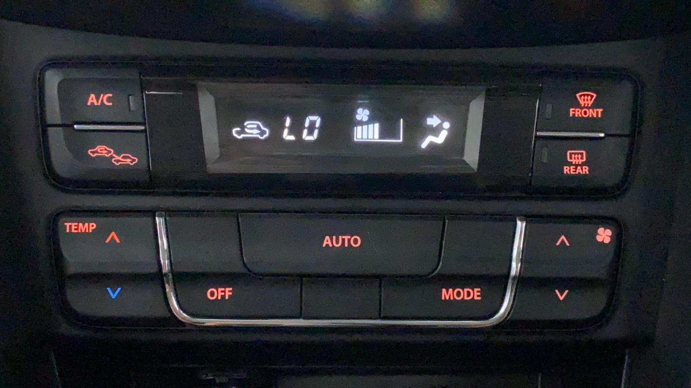 2021 Maruti Vitara Brezza VXI, Petrol, Manual, 10,870 km, Automatic Climate Control