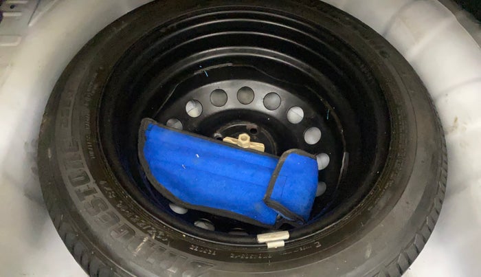 2015 Hyundai Verna FLUIDIC 4S 1.6 VTVT SX, Petrol, Manual, 51,899 km, Spare Tyre