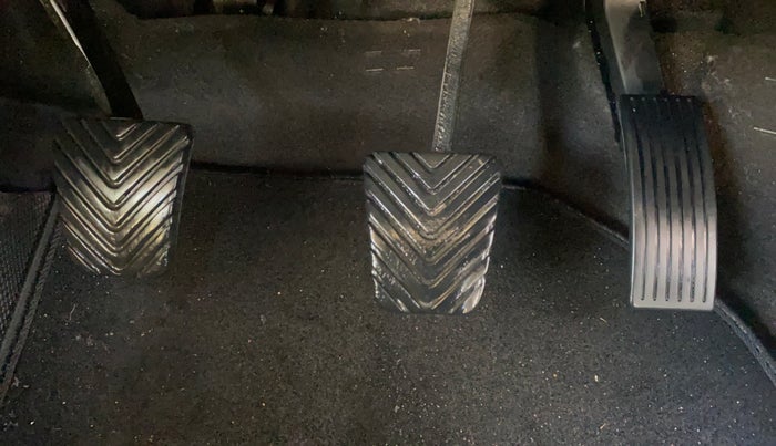 2015 Hyundai Verna FLUIDIC 4S 1.6 VTVT SX, Petrol, Manual, 51,899 km, Pedals