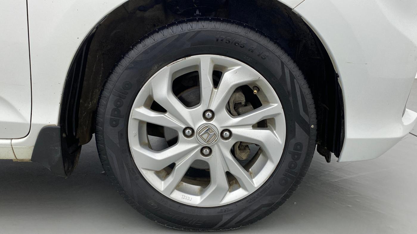 2019 Honda Amaze 1.2L I-VTEC V, CNG, Manual, 99,625 km, Right Front Wheel