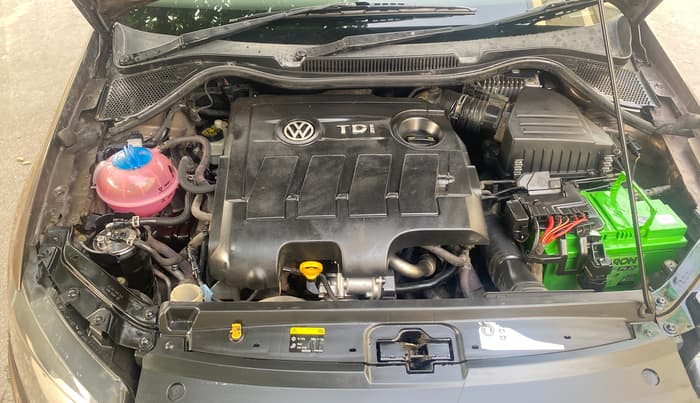 2015 Volkswagen Vento HIGHLINE DIESEL 1.5, Diesel, Manual, 1,09,637 km, Engine View - Right