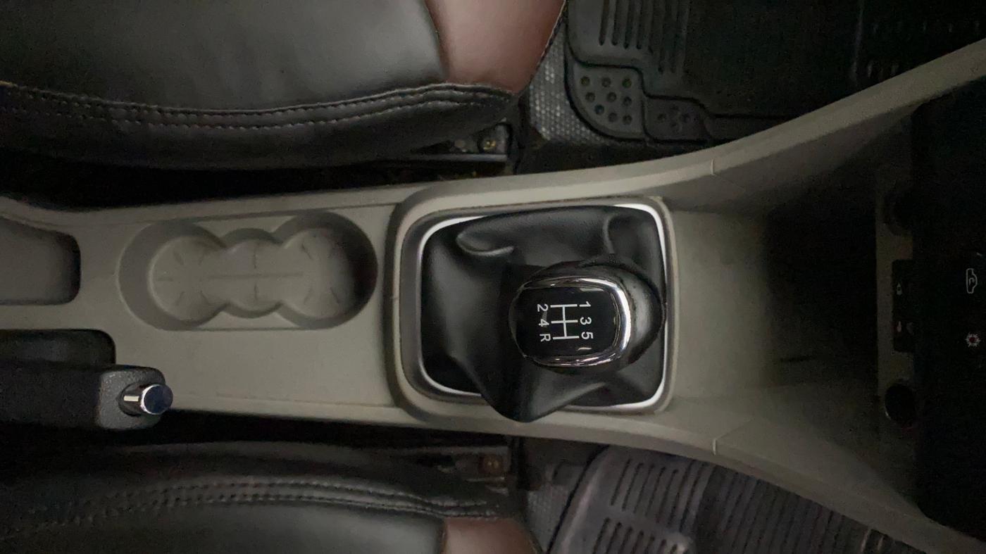 2016 Tata Tiago XZ PETROL, Petrol, Manual, 66,808 km, Gear Lever