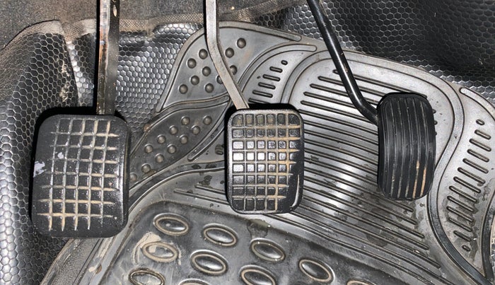 2016 Tata Tiago XZ PETROL, Petrol, Manual, 66,808 km, Pedals