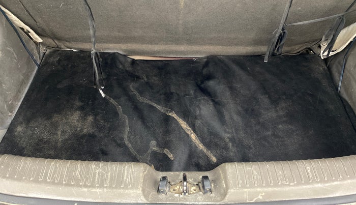 2014 Hyundai i10 MAGNA 1.1, Petrol, Manual, 89,448 km, Boot Inside