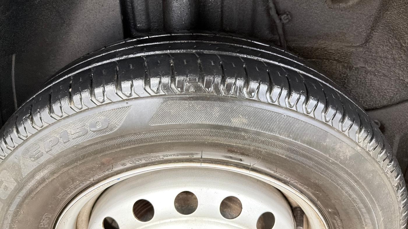 2022 Tata ALTROZ XE PETROL, Petrol, Manual, 47,110 km, Right Rear Tyre Tread
