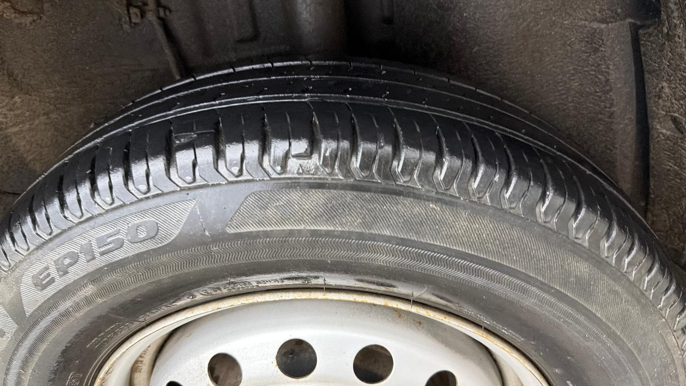 2022 Tata ALTROZ XE PETROL, Petrol, Manual, 47,110 km, Left Rear Tyre Tread