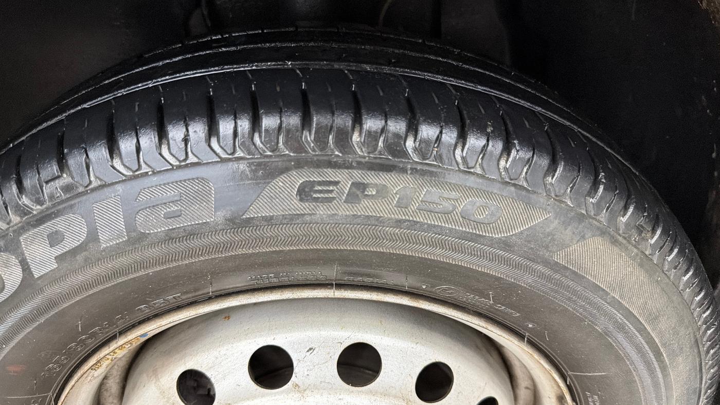 2022 Tata ALTROZ XE PETROL, Petrol, Manual, 47,110 km, Left Front Tyre Tread